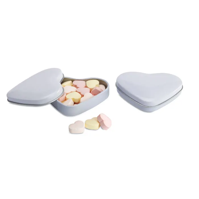 Herzdose mit Bonbons