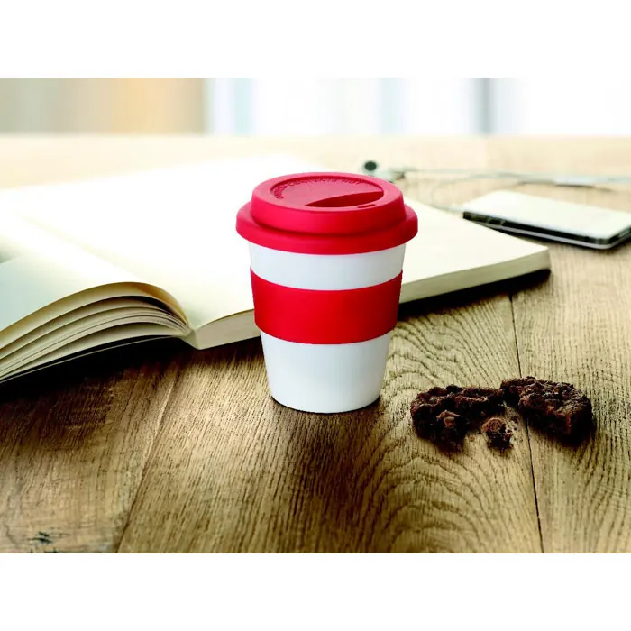 PP Becher mit Silikon-Deckel