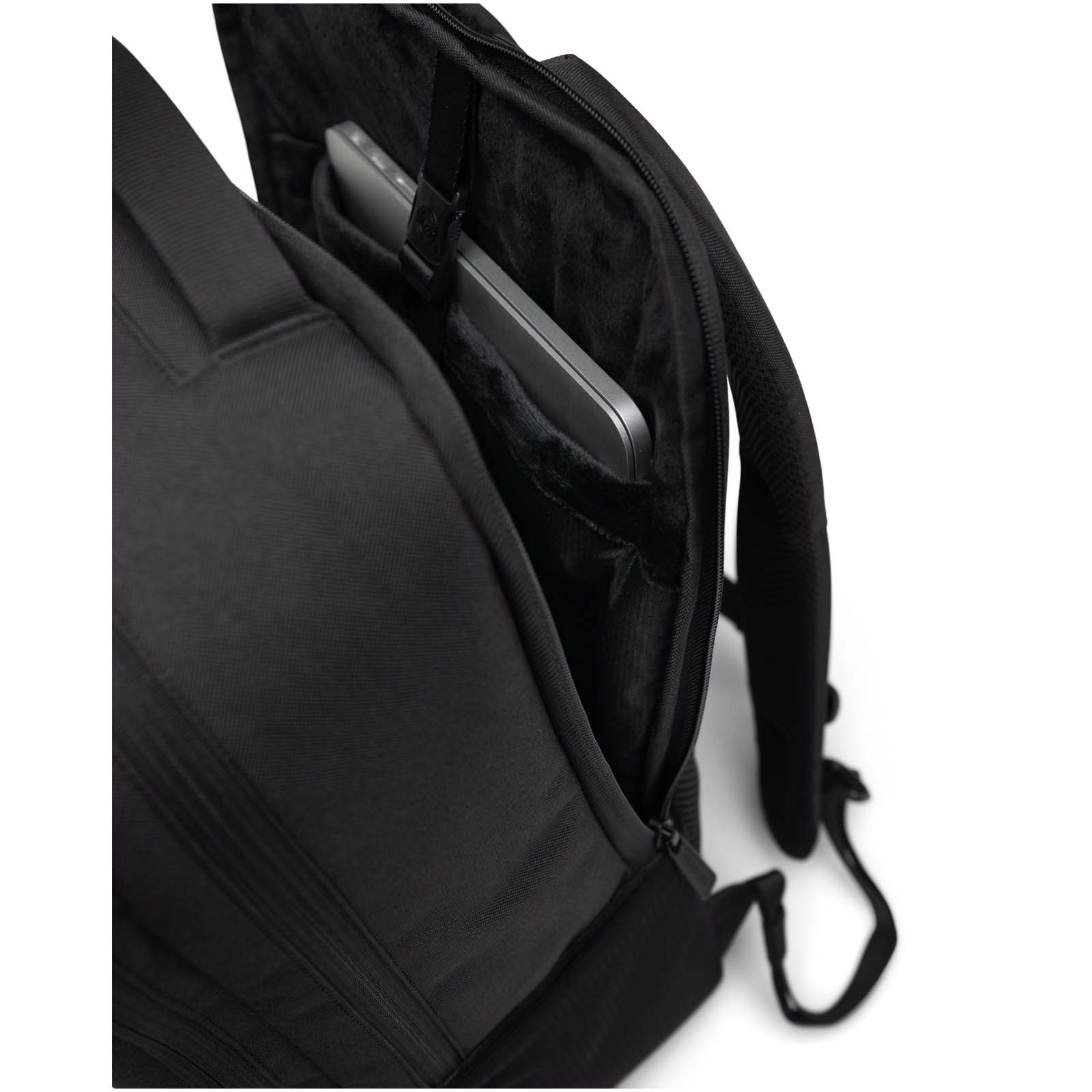 Herschel Kaslo Tech Rucksack aus recyceltem Material 30 l schwarz