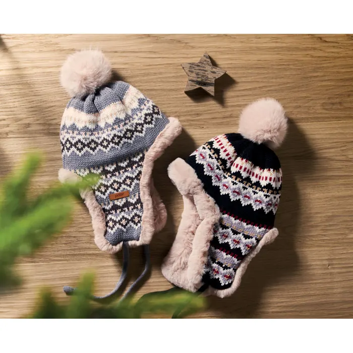Gestrickte Ohrenmütze