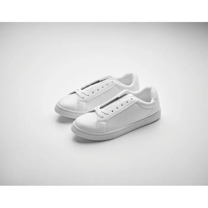 Sneakers aus PU Gr. 39