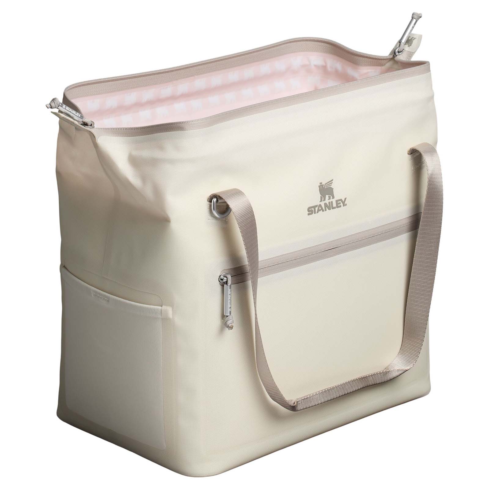 Stanley All-Day Julienne Max Kühltasche für 20 Dosen aus recyceltem Material creme