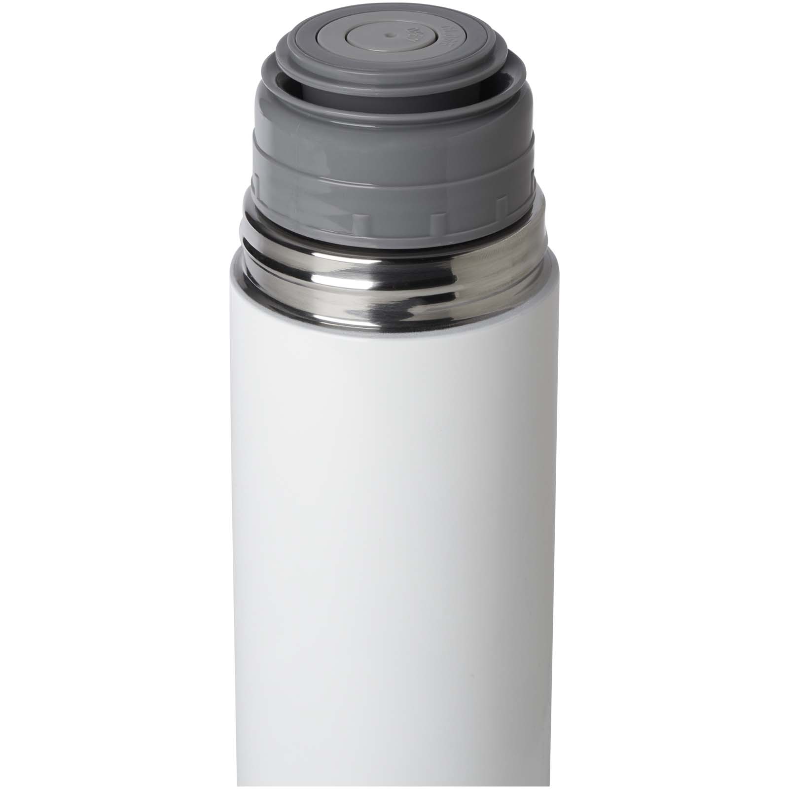 Sullivan 750 ml RCS-zertifizierte Vakuum Isolierflasche aus recyceltem Edelstahl weiss