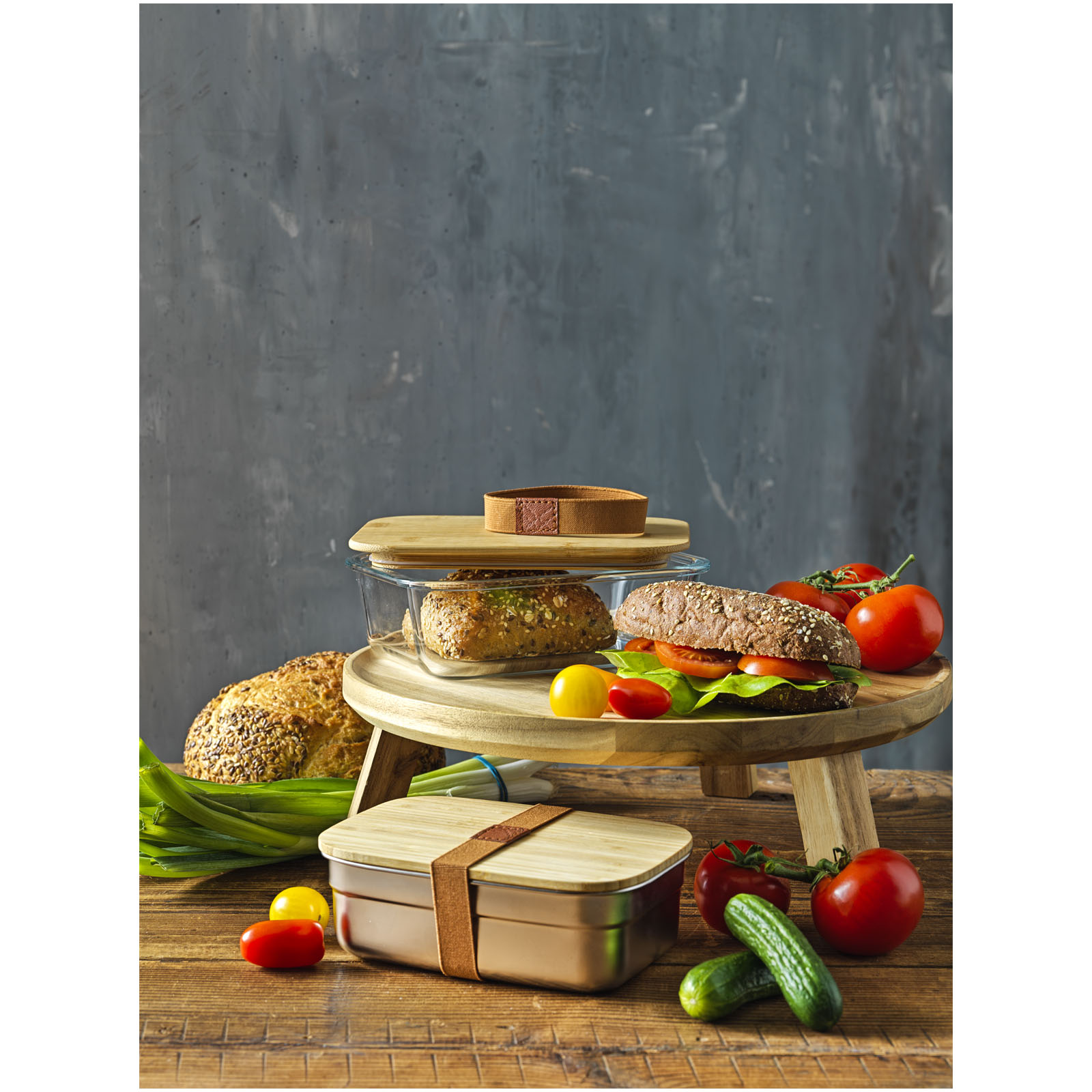 Tite 700 ml Lunchbox aus Edelstahl mit Bambusdeckel natural, silber
