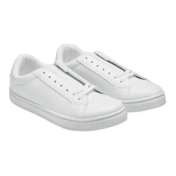 Sneakers aus PU 46