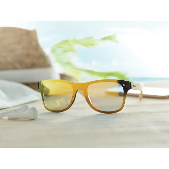 Sonnenbrille mit Bambus