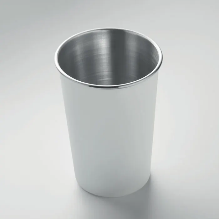 Becher recycelter Edelstahl