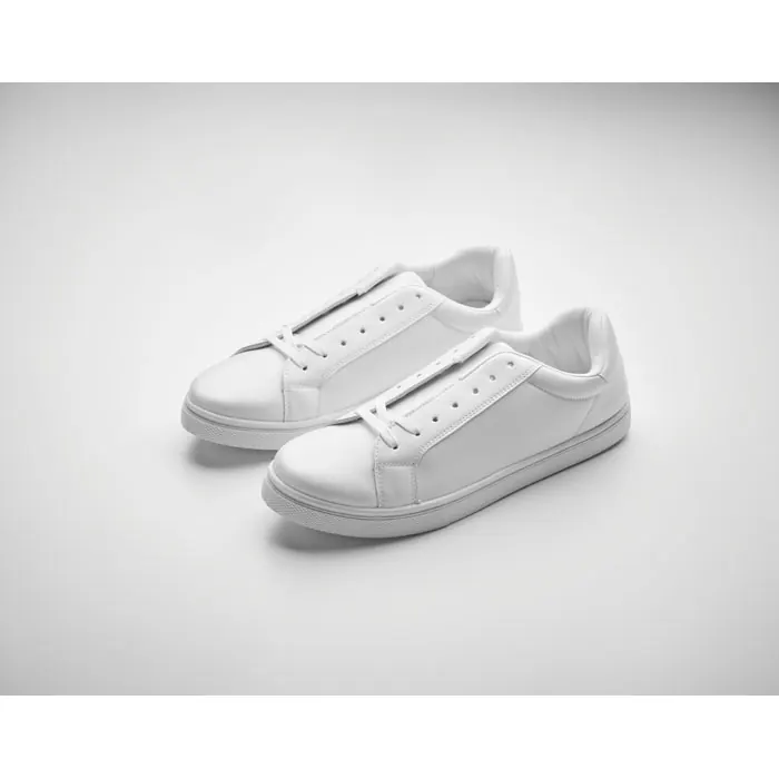 Sneakers aus PU Gr. 45