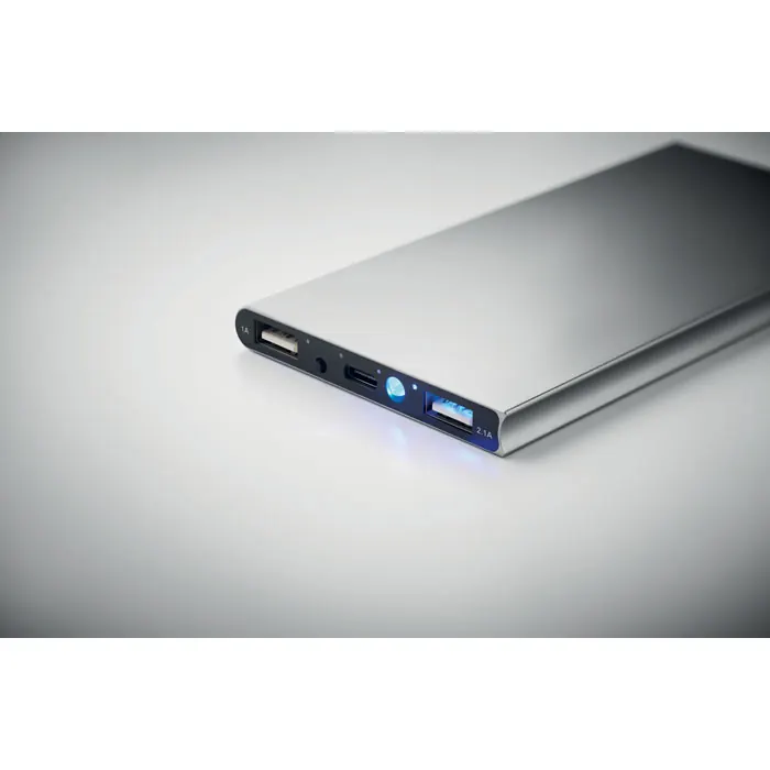 8000 mAh Powerbank