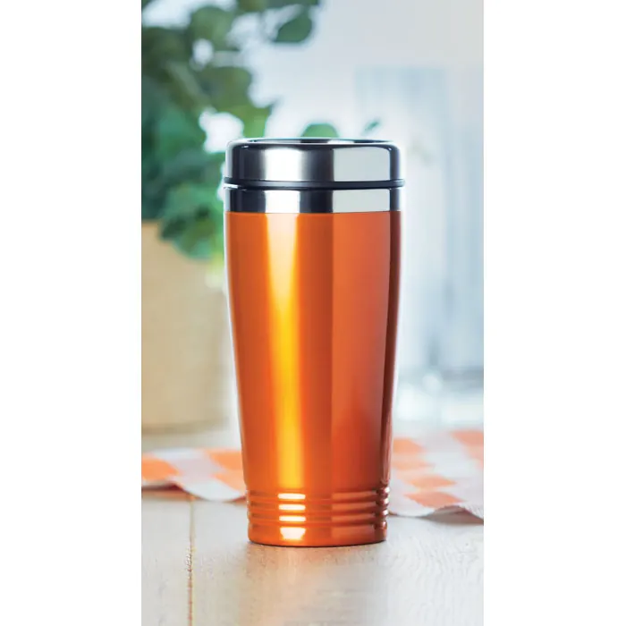 Doppelwandiger Trinkbecher