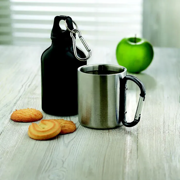 Trinkbecher mit Karabiner
