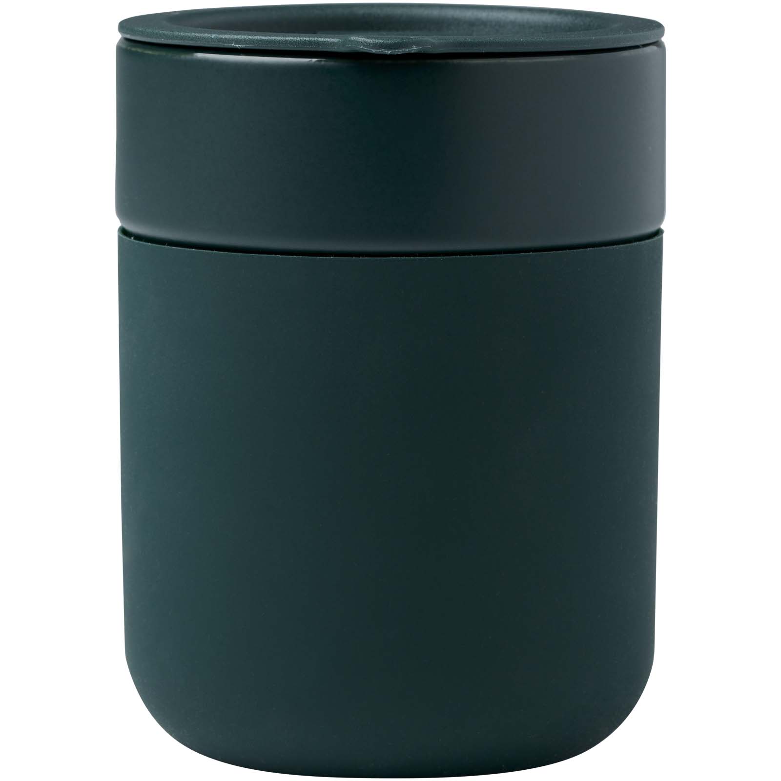 Java 330 ml Keramikbecher mit Silikonhülle und Kunststoffdeckel grün