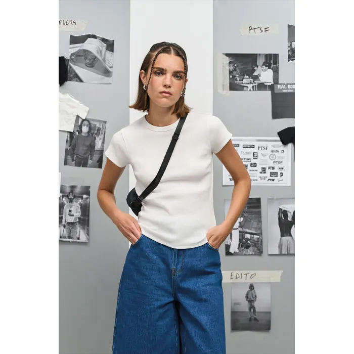 SARA WOMEN'S RIBBED T-SHIRT