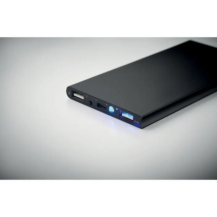 8000 mAh Powerbank