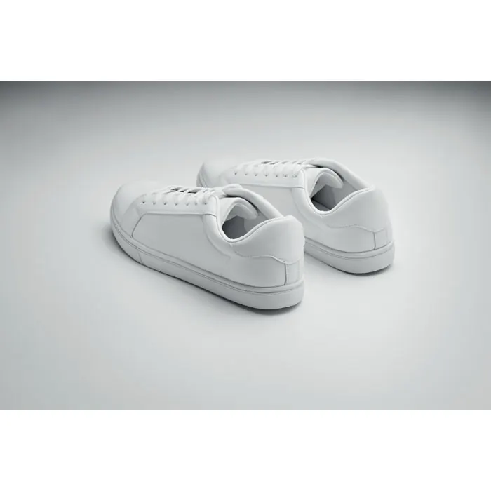 Sneakers aus PU 46