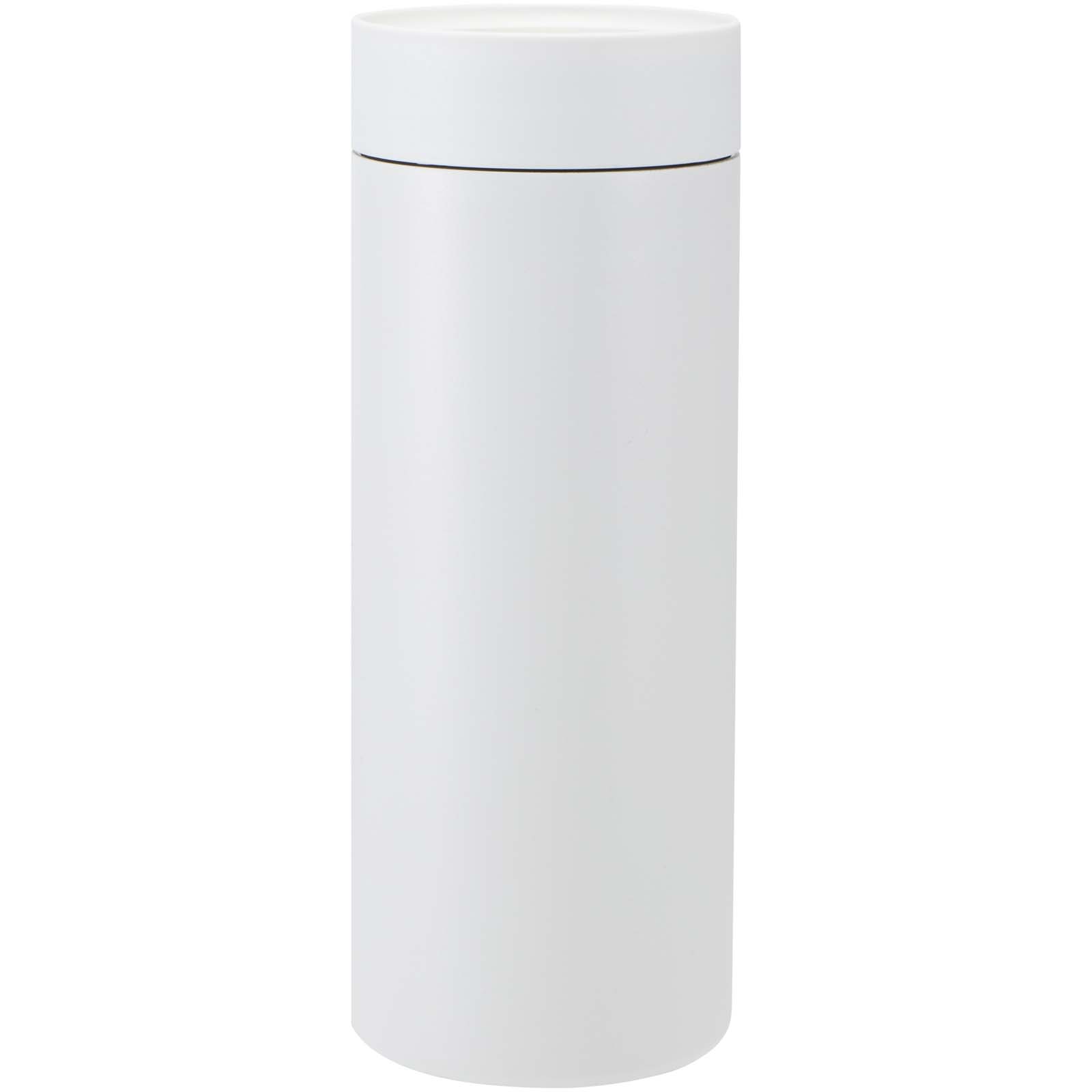 Illuminate 650 ml RCS-zertifizierte doppelwandige Trinkflasche aus recyceltem Edelstahl mit 3-teiligem Deckelset weiss