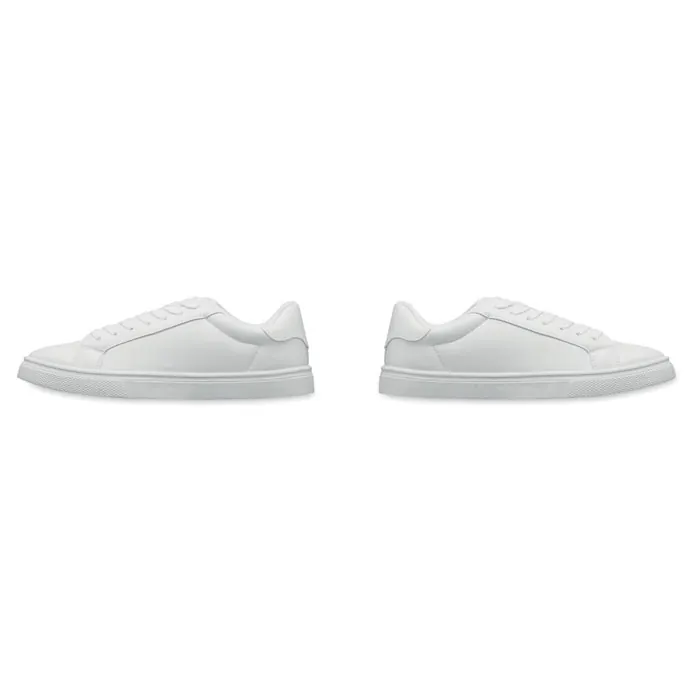 Sneakers aus PU 47