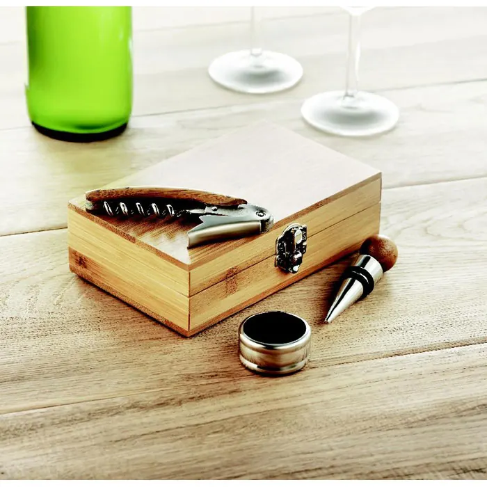 Weinset in einer Bambus-Box