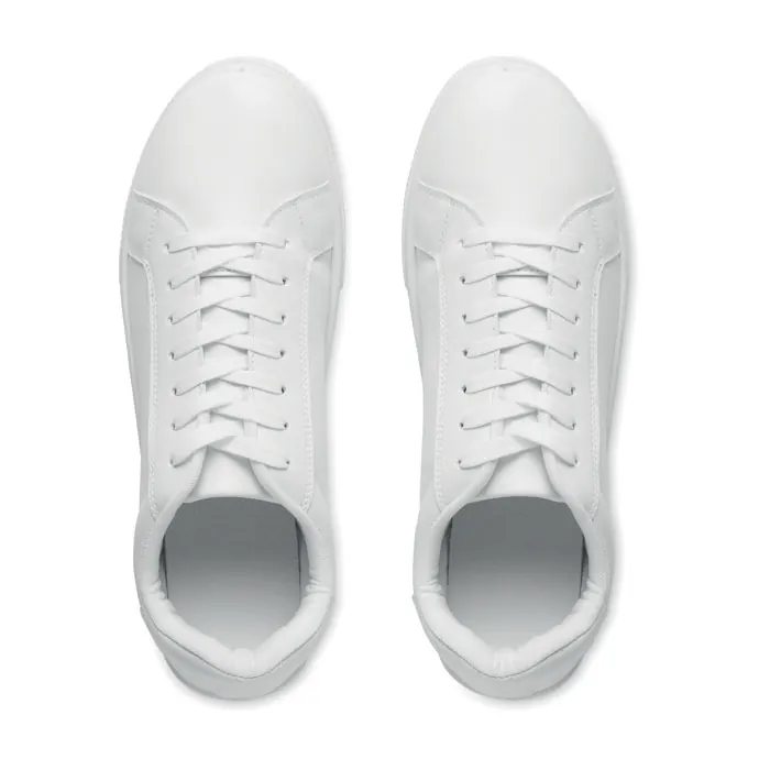 Sneakers aus PU 47